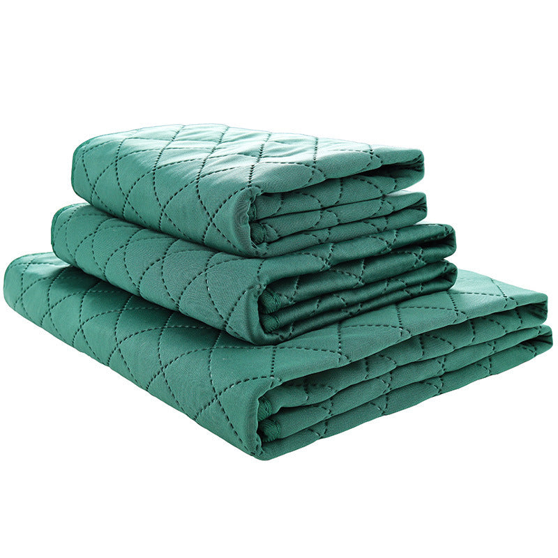 Alfombrilla antideslizante para mascotas con fibra de bambú natural, ideal para el entrenamiento y con propiedades desodorizantes y repelentes de la humedad.