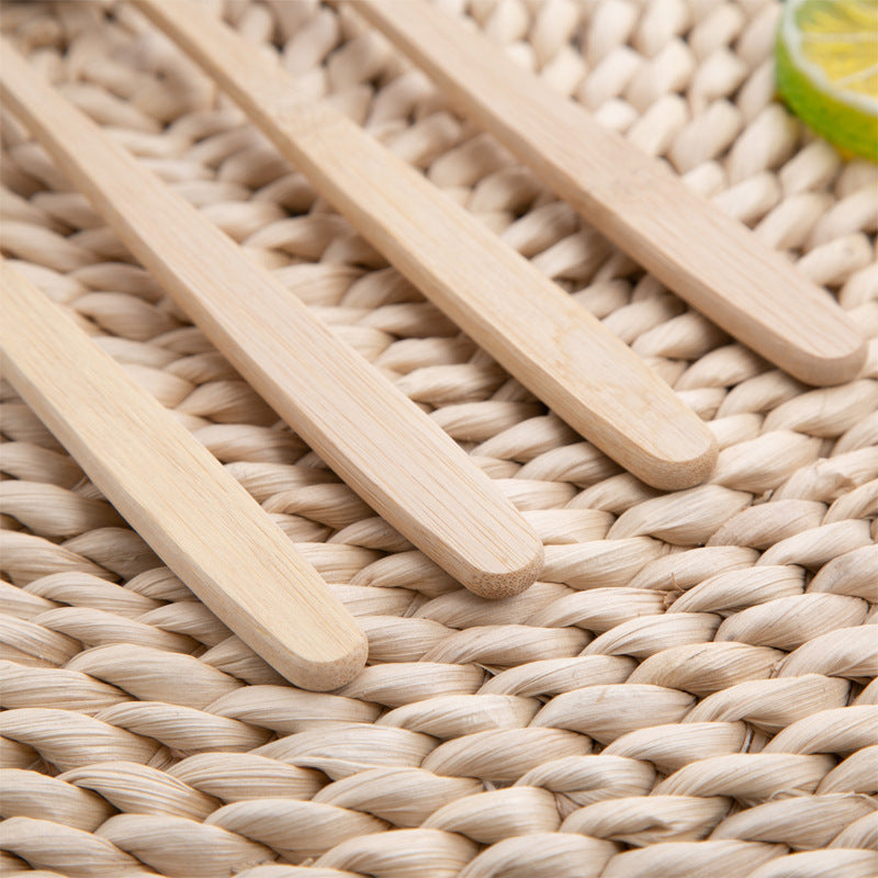 Cepillo de dientes hecho con bambúEco-friendly.
Eco-friendly
