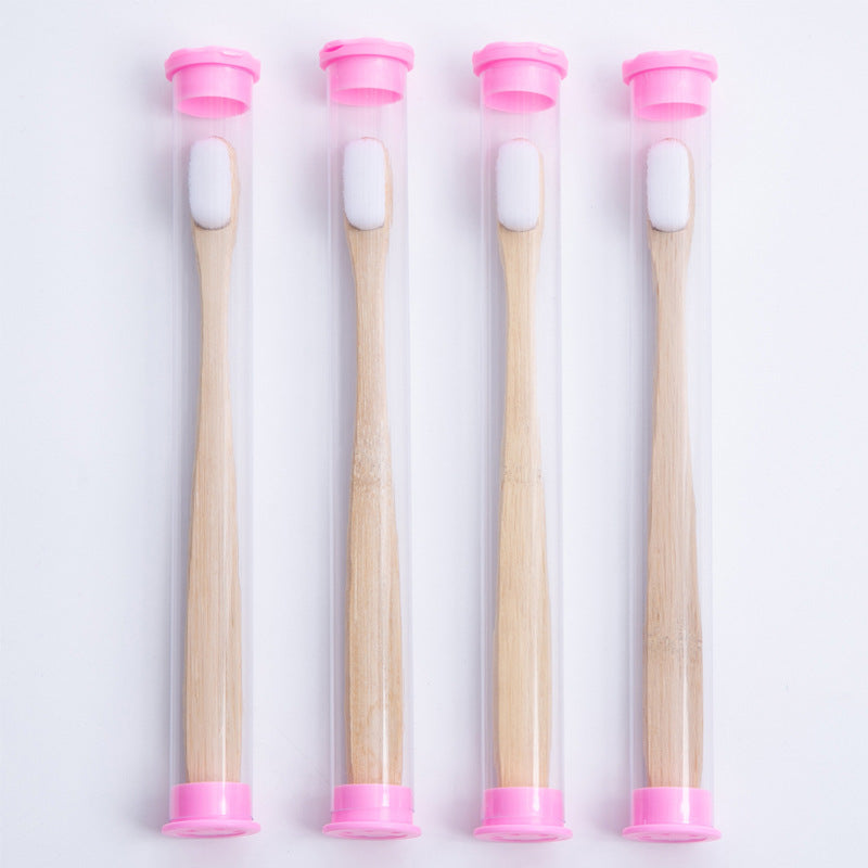 Cepillo de dientes hecho con bambúEco-friendly.
Eco-friendly