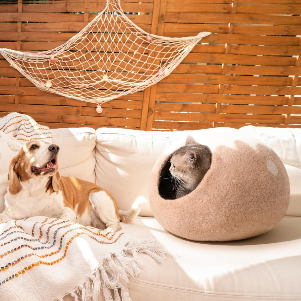 Cama-cueva para gatos, hecha a mano con lana - Casa refugio de fieltro natural para gatos y gatitos de interior, cama cómoda y transpirable, color gris, tamaño mediano