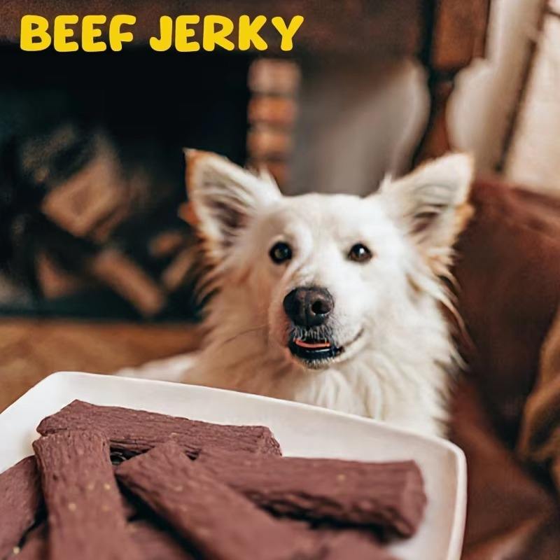 Croquetas de pollo con forma de mascota, envueltas en cuero crudo: un delicioso y natural tentempié de carne para perros de todas las razas.